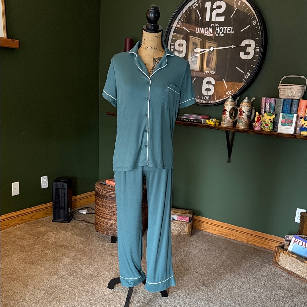 Nicole Miller Women's Rib Notch Collar Pajama Set